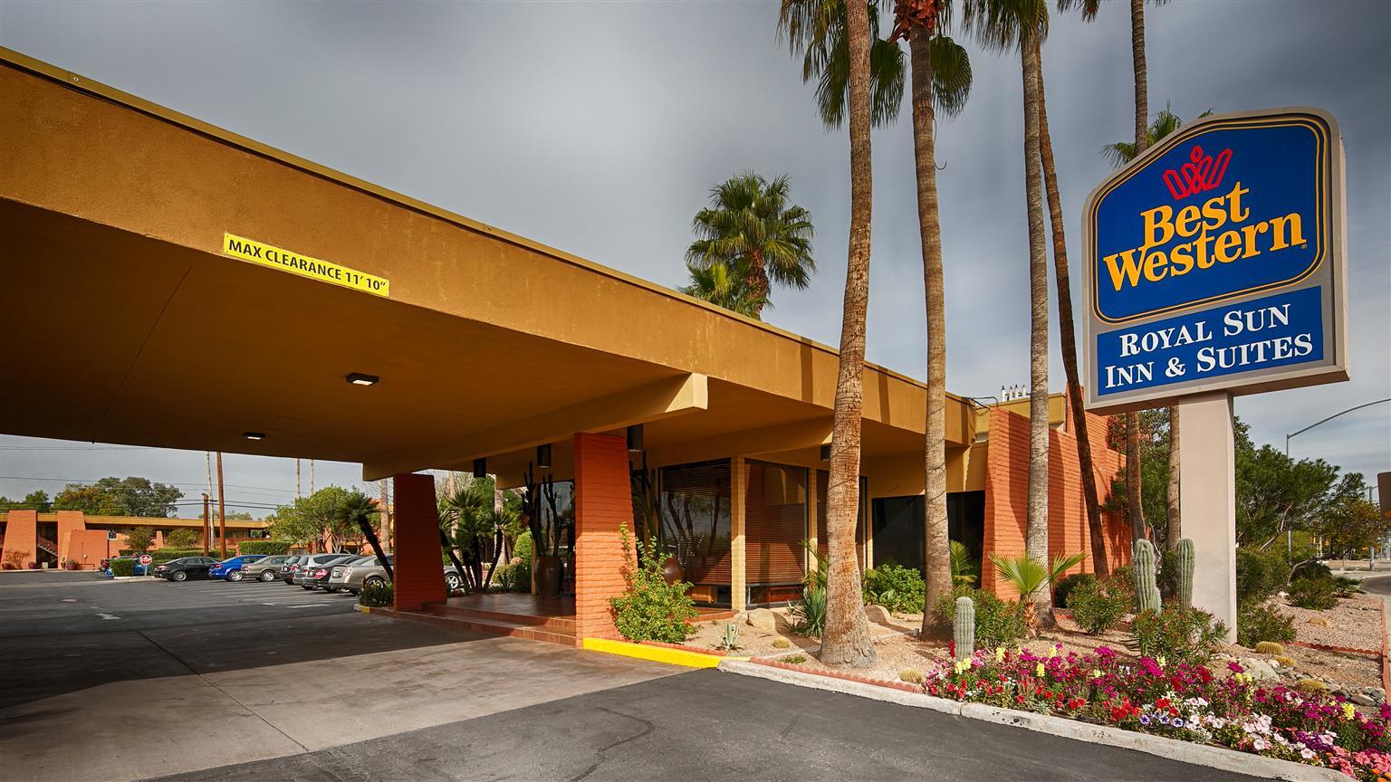 Western Royal Sun & Hotel